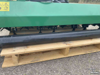 Klepelmaaier  165