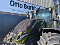Tractor / Trekker Valtra Q225