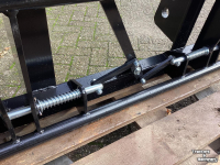Shovel / Wiellader / Kniklader Hemach giant naar euro