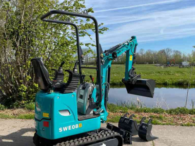 Mini-graver / Mini-graafmachine Sunward SUNWARD SWE 08B