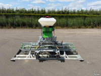 Doorzaaimachine Zocon Greenkeeper 3 mtr met Z150 PROF zaaimachine