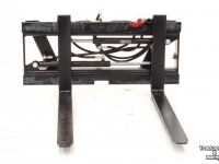 Palletframes Qmac Vorkenbord met hydraulisch verstelbare vorken