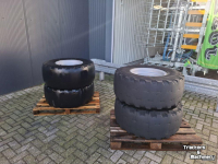 Wielen, Banden, Velgen & Afstandsringen Dunlop 405/70R18 SP T9