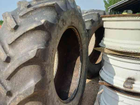 Wielen, Banden, Velgen & Afstandsringen Good Year 580/70R38