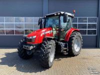 Tractor / Trekker Massey Ferguson 5710S Dyna4