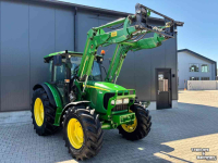 Tractor / Trekker John Deere 5720