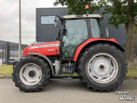 Tractor / Trekker Massey Ferguson 5445 Dyna-4