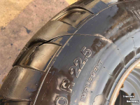 Wielen, Banden, Velgen & Afstandsringen Vredestein 620/50R22.5 Flotation Pro 75%