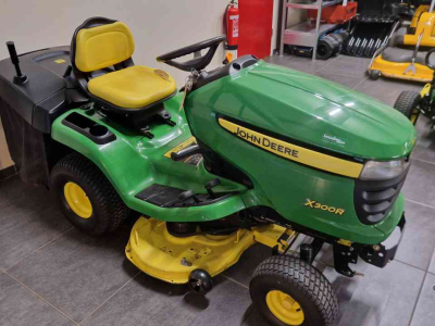 Zitmaaier John Deere X300R
