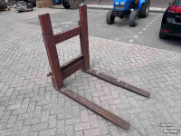 Overige boomkwekerijmachines en toebehoren  Palletvork palletdrager gebruikt