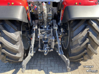 Tractor / Trekker Massey Ferguson MF 5S.125 Dyna-VT Efficient