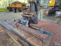 Rupskraan / Graafmachine op rupsen Volvo EC 210 BLC