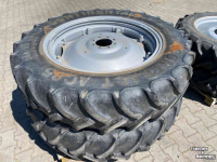 Wielen, Banden, Velgen & Afstandsringen New Holland 340/85R38