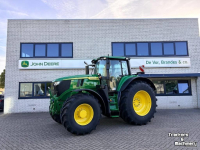 Tractor / Trekker John Deere 6M200