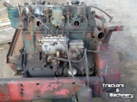 Gebruikte onderdelen van tractoren Volvo bm 470 bm 55 motor type 1054