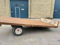 Vierwielige wagen / Landbouwwagen  Landbouwwagen / Materiaalwagen / Platte wagen