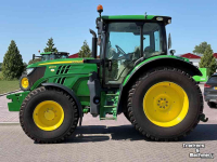 Tractor / Trekker John Deere 6110R