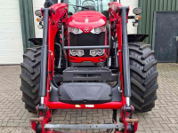 Tractor / Trekker Massey Ferguson 6714S Dyna-6 Exclusive