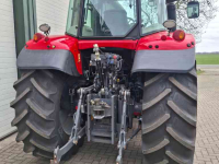 Tractor / Trekker Massey Ferguson 6714S Dyna-6 Exclusive