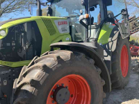 Tractor / Trekker Claas Axion 800