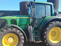 Tractor / Trekker John Deere 6820