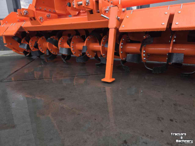 Grondfrees Shaktiman Jumbo 300 bio frees / mulch