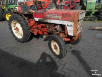Smalspoor tractor International 423