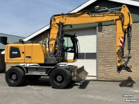 Bandenkraan / Graafmachine op wielen Liebherr A918