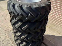 Wielen, Banden, Velgen & Afstandsringen  4 Banden 10.0/75/15.3