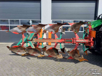 Ploegen Kverneland LB 100-200 wentelploeg + onderwoelers