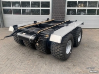Opraapwagen Deutz-Fahr Onderstel met 8 wielen