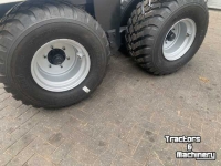 Opraapwagen Deutz-Fahr Onderstel met 8 wielen