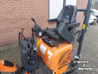 Bandenkraan / Graafmachine op wielen Hitachi ZX 10U