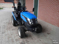 Compact tractor Solis 26 HST