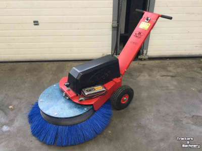 Zitveegmachine / Veeg-zuigmachine Mulder M sweep lvr90E overjarig demomodel