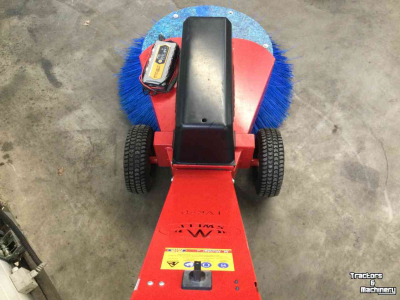 Zitveegmachine / Veeg-zuigmachine Mulder M sweep lvr90E overjarig demomodel