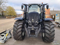 Tractor / Trekker Valtra T215 D