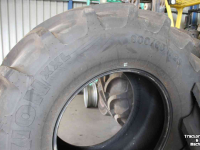 Wielen, Banden, Velgen & Afstandsringen Vredestein 600/65R28 Traxion XXL trekkerbanden tractorbanden demontage