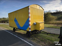 Vierwielige wagen / Landbouwwagen  Warsco 5m schafkeet werfwagen