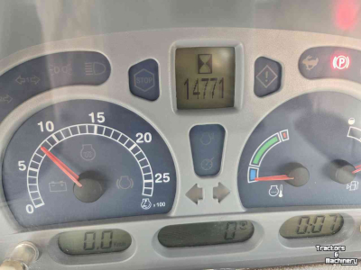 Tractor / Trekker  T6020