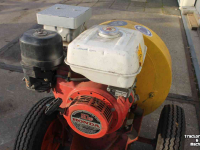 Bladblazer KWH Whirlwind 750 bladblazer geduwd Honda motor