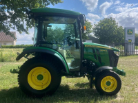 Smalspoor tractor John Deere 3046R