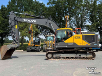 Graafmachine Volvo EC250EL