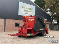 Voermengwagen Vertikaal Trioliet triomix 1-1200