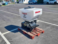 Fronttank zaaimachine Stocks StocksAg Microgranulator 240L