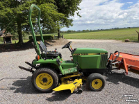 Compact tractor John Deere 655 Diesel 4wd met maaidek fronthef