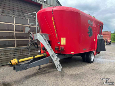 Voermengwagen Peecon VME 250 Voermengwagen voermachines