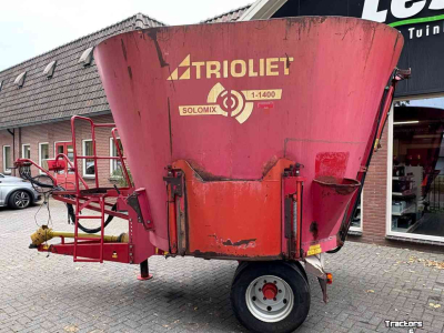Voermengwagen Vertikaal Trioliet Solomix 1-1400