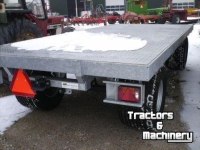 Vierwielige wagen / Landbouwwagen  Balenwagens