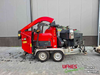 Houthakselaar Greentec Cheetah 30/80 Houtversnipperaar + Houtkraan